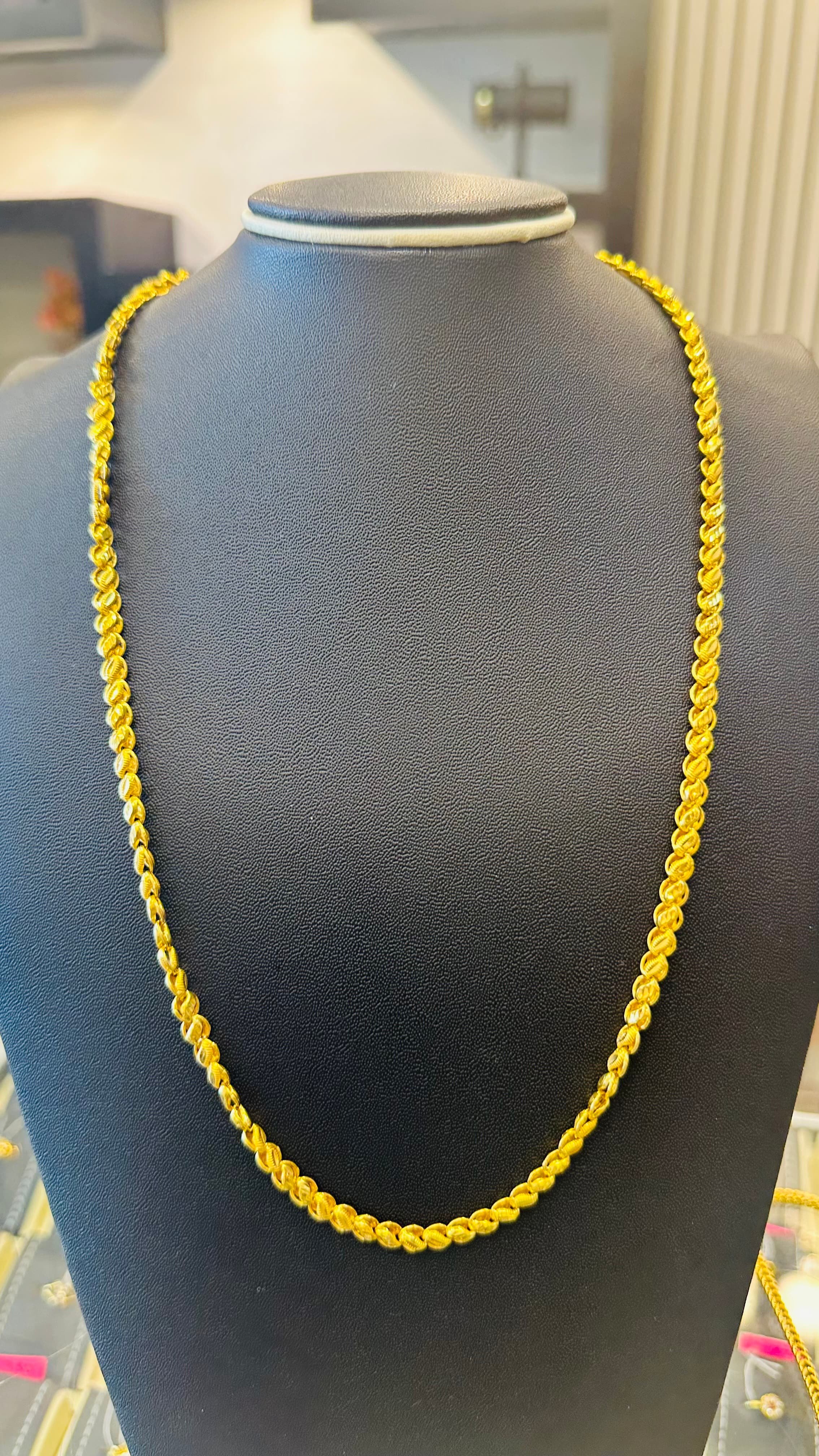 22k Gold Chain thumbnail 3